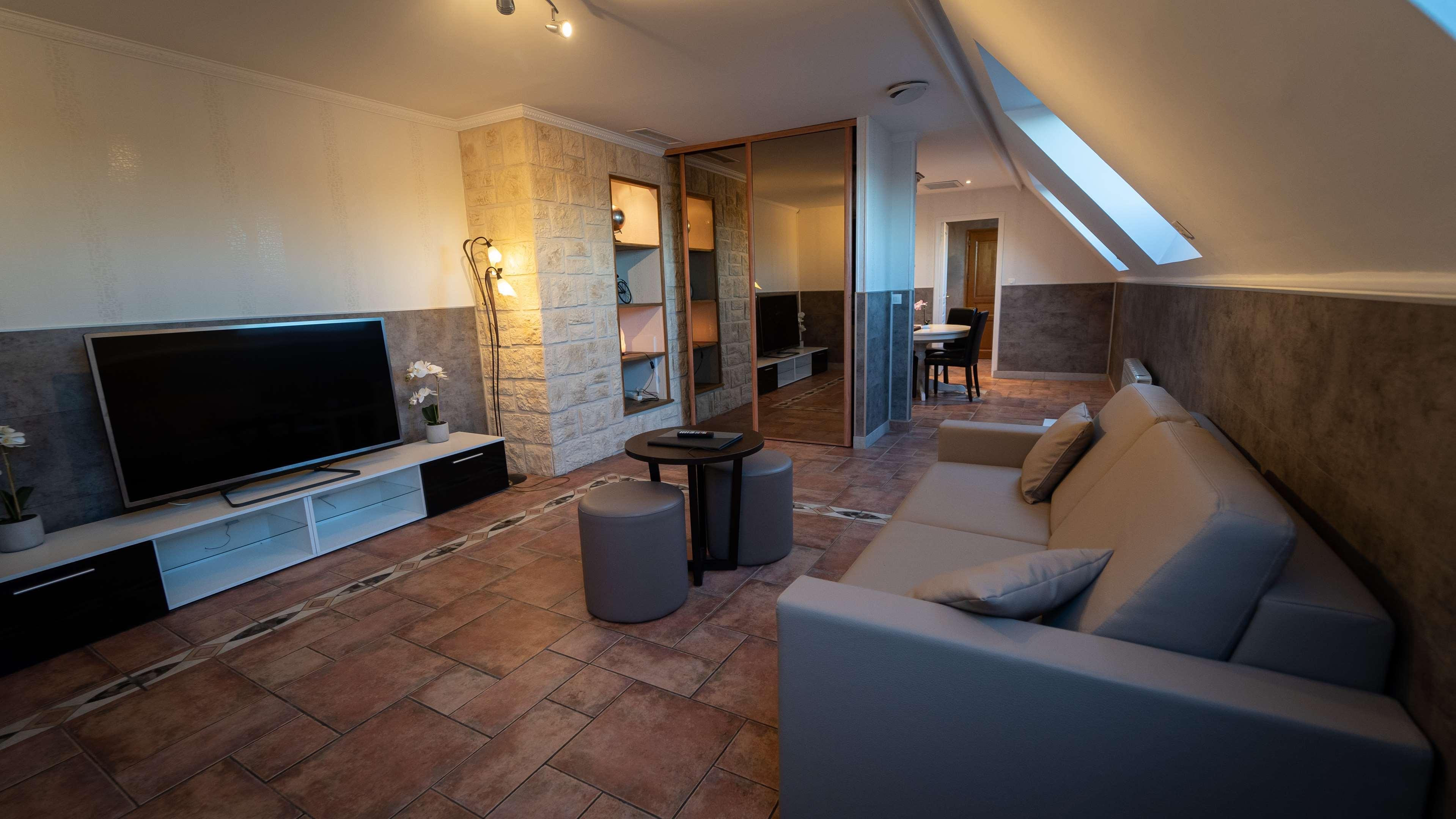 Best Western Ile De France Hotel & Spa Château-Thierry Zewnętrze zdjęcie